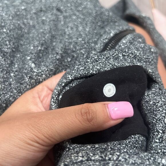 Lululemon Scuba Jacket - Picture 3 of 3